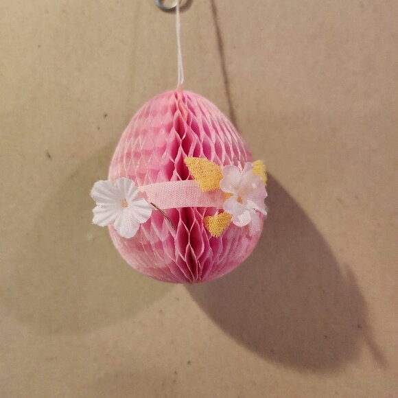 Vintage Starched Honeycomb Easter Eggs Tissue Paper White, Pink, Blue and Yellow - Picture 3 of 3